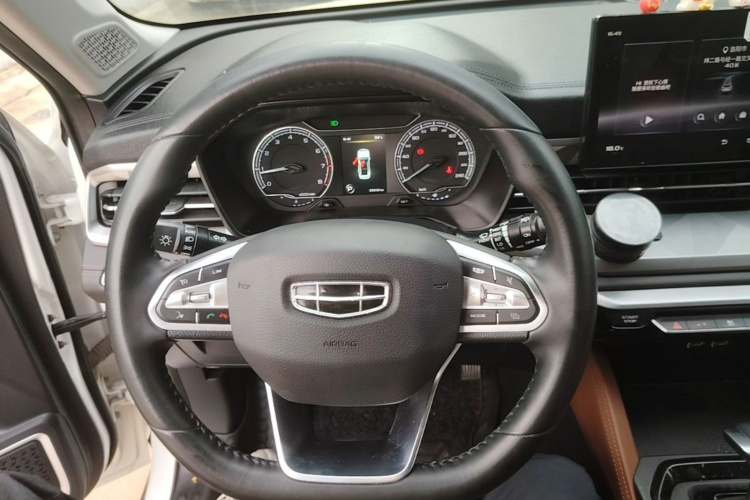GEELY Vision X6 2021 car image #11