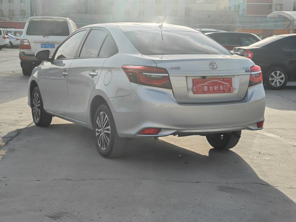 Toyota Vios 2023 image de voiture #4