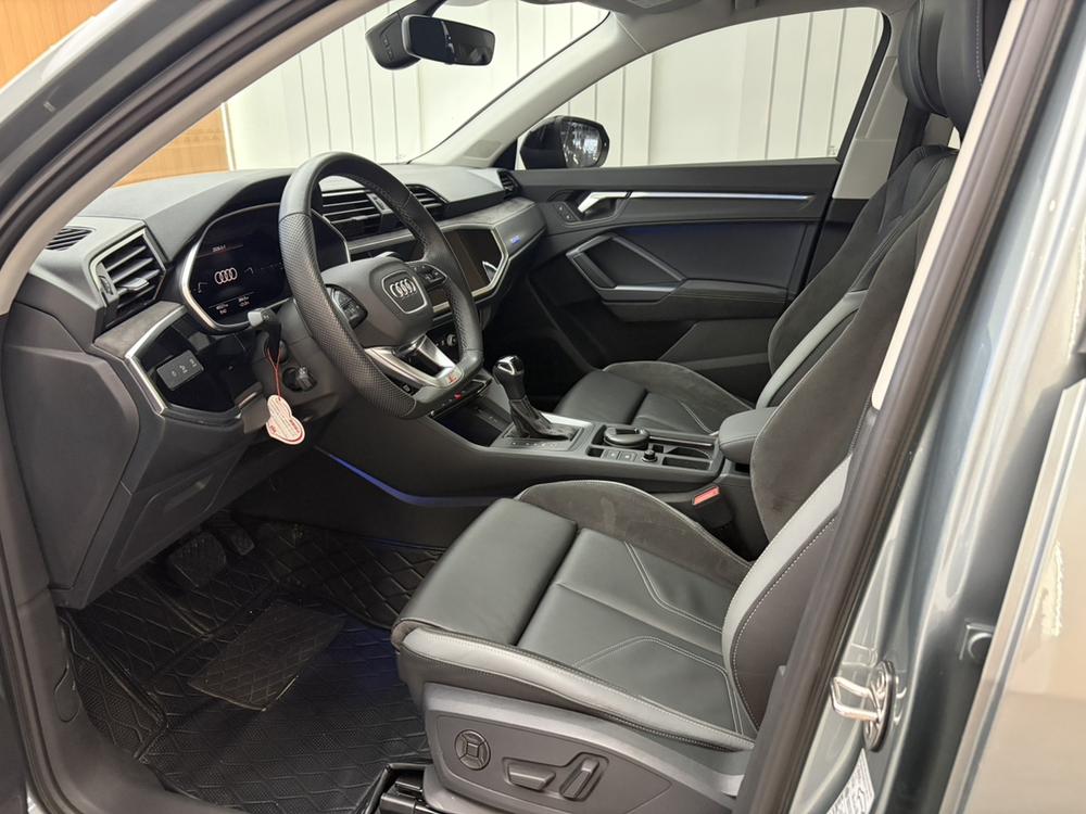 Audi Q3 Sportback 2022 car image #16