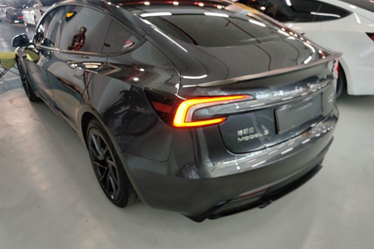 Tesla Model 3 2024 #5 Tesla Model 3 2024 car image #5