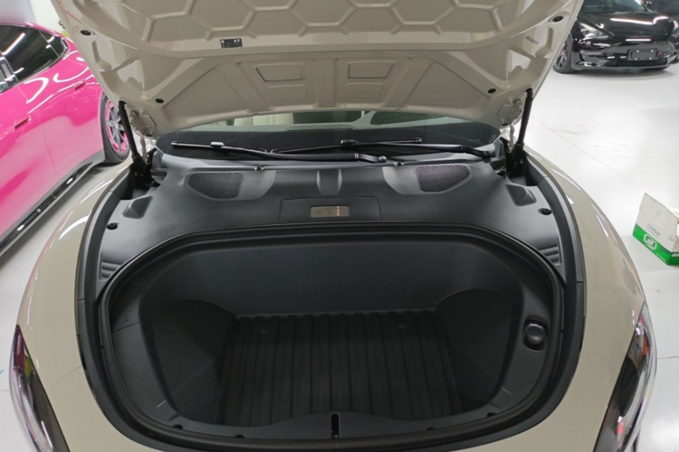 2026 #22 2026 imagen de coche #22