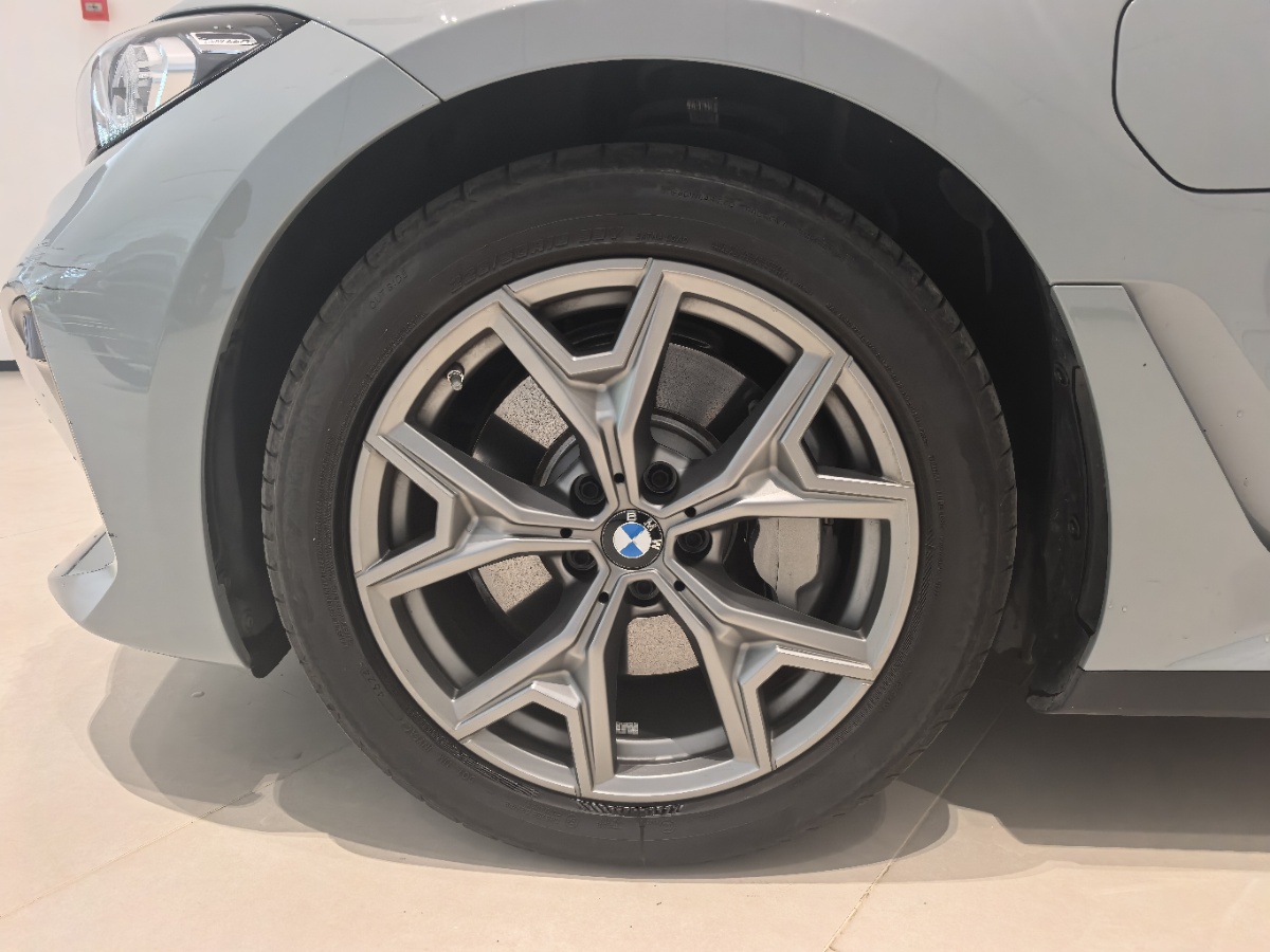 BMW i3 2025 #11 BMW i3 2025 car image #11