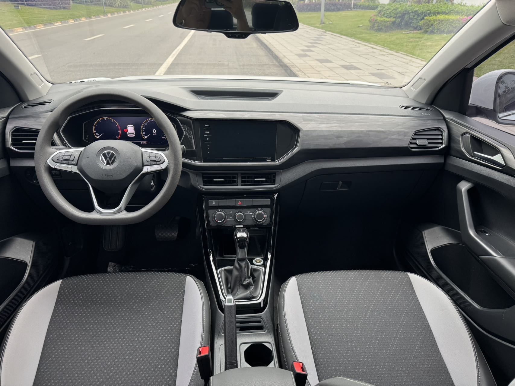 Volkswagen Tacqua 2020 car image #7