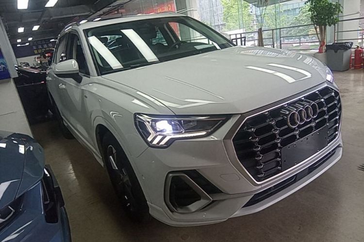 Audi Q3 2021 #6 Audi Q3 2021 car image #6