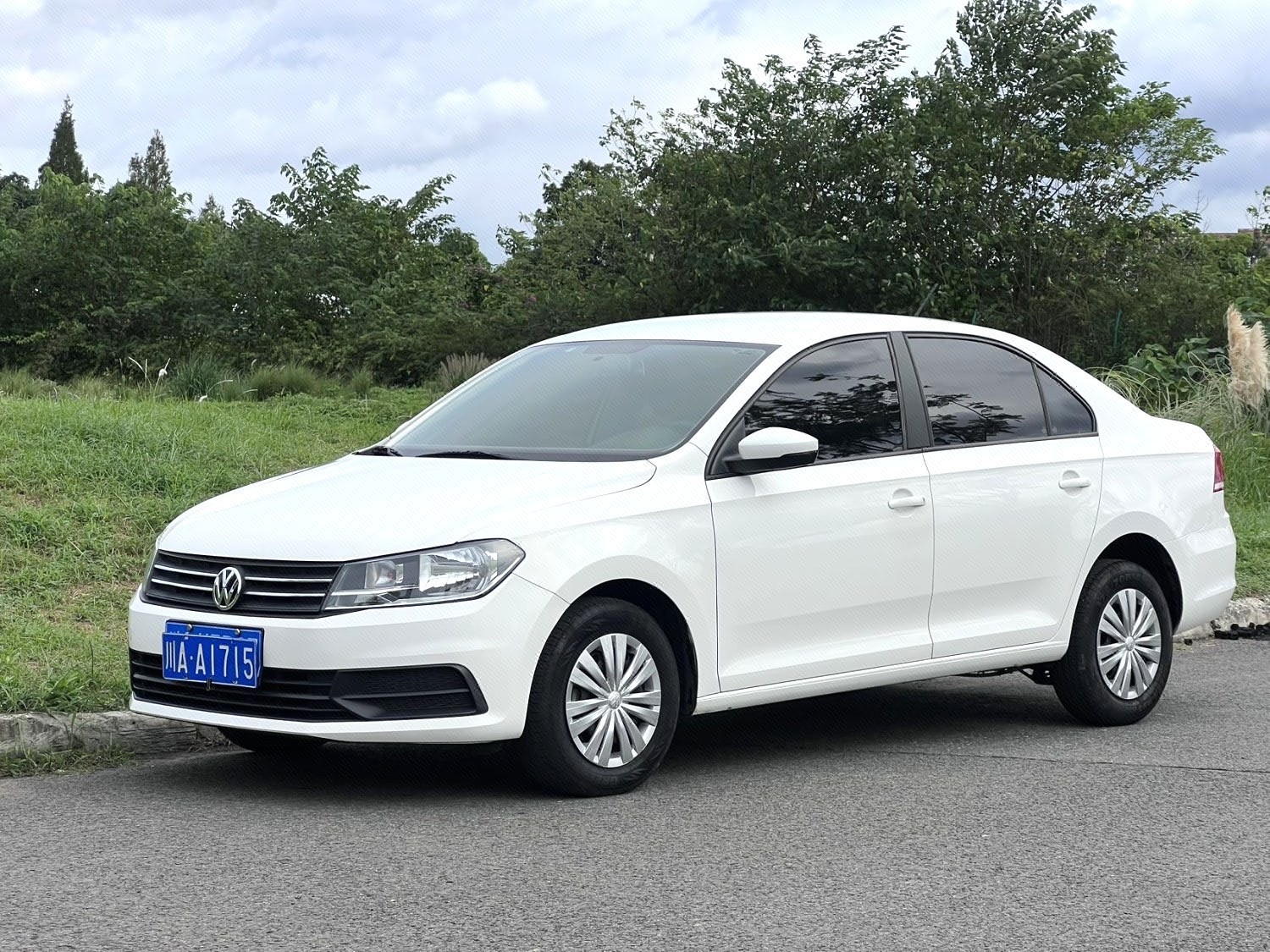 Volkswagen Santana 2022 Volkswagen Santana 2022 car image