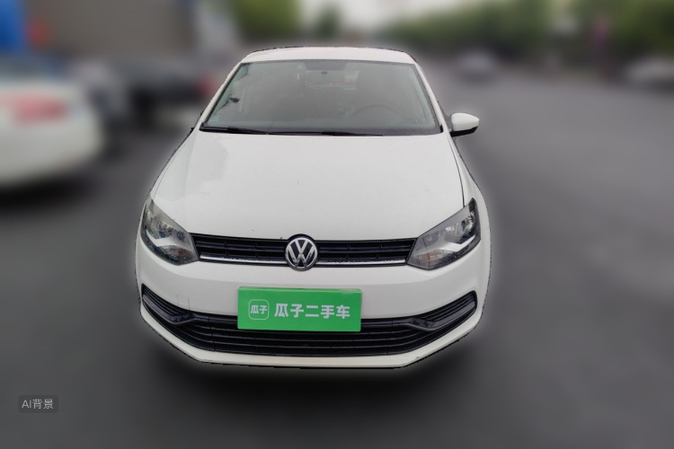 Volkswagen Polo 2014 car image #3