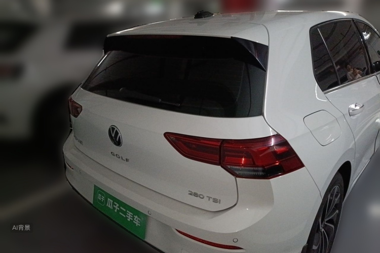 Volkswagen Golf 2020 car image #6