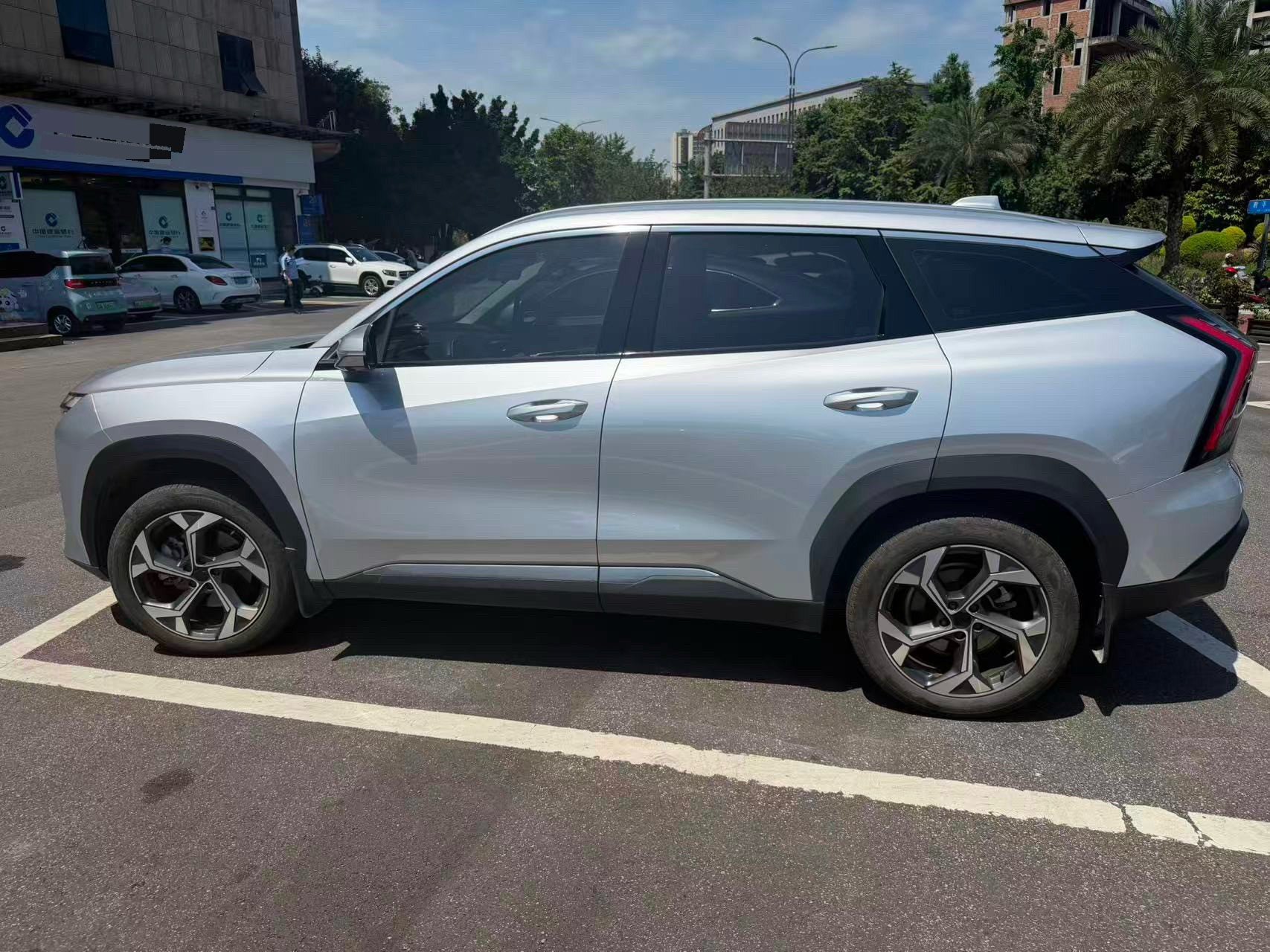 GEELY Boyue L 2023 #3 GEELY Boyue L 2023 изображение автомобиля #3