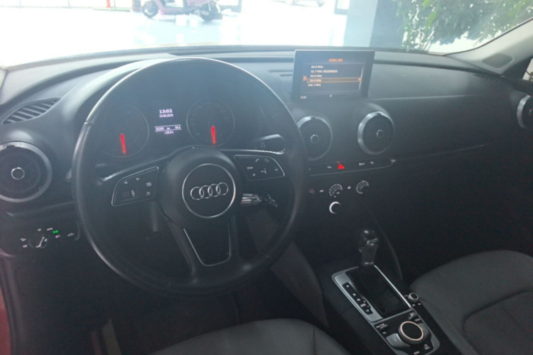 Audi A3 2018 #10 Audi A3 2018 car image #10