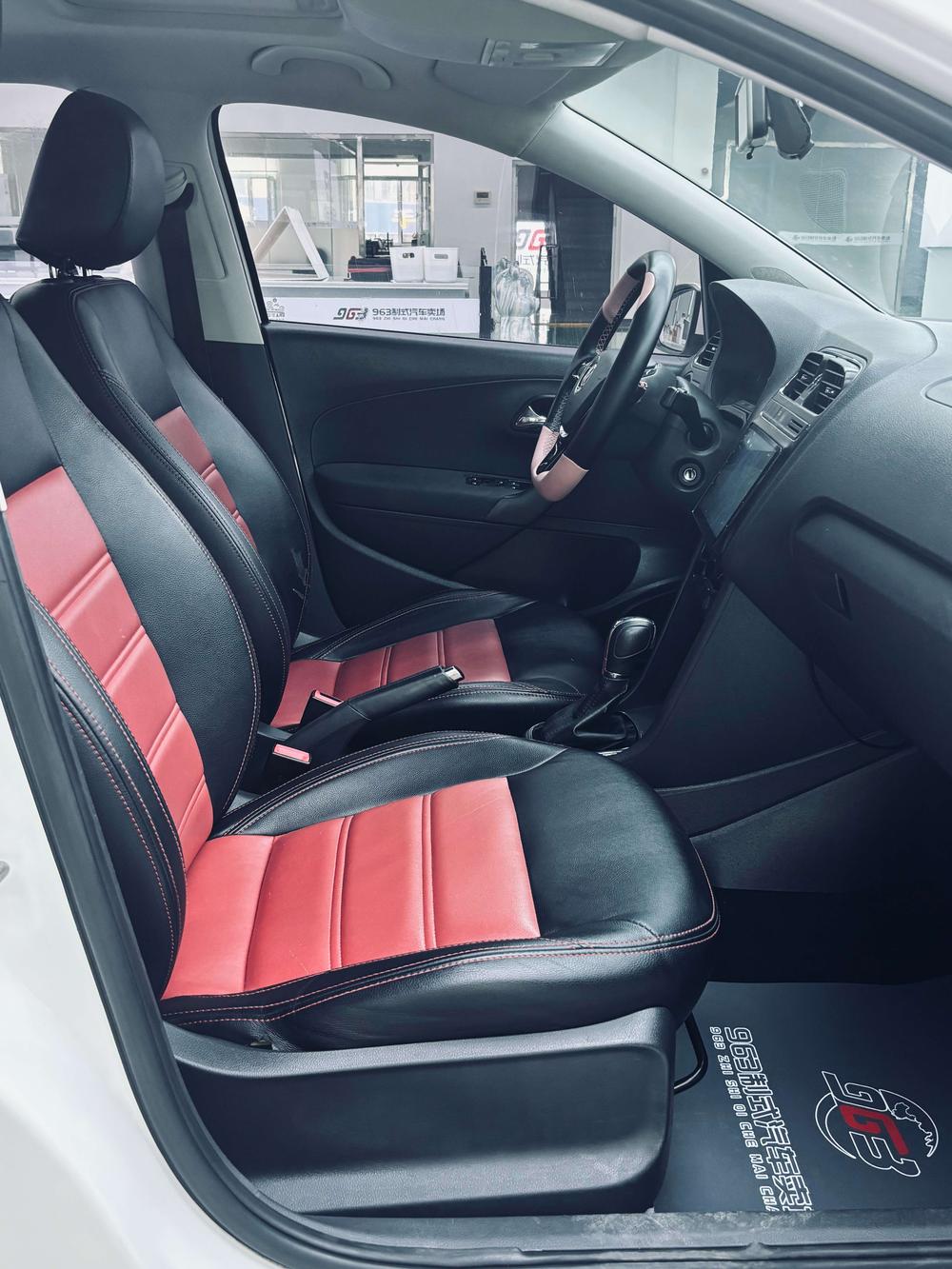 Volkswagen Polo 2017 car image #10