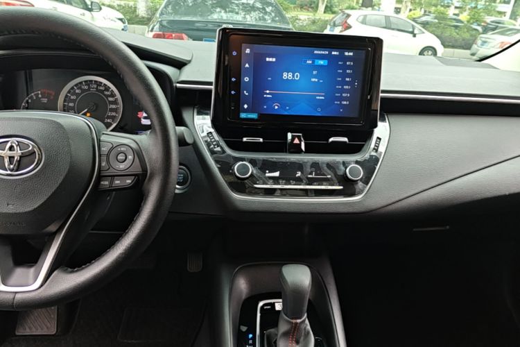 Toyota Corolla 2022 car image #17