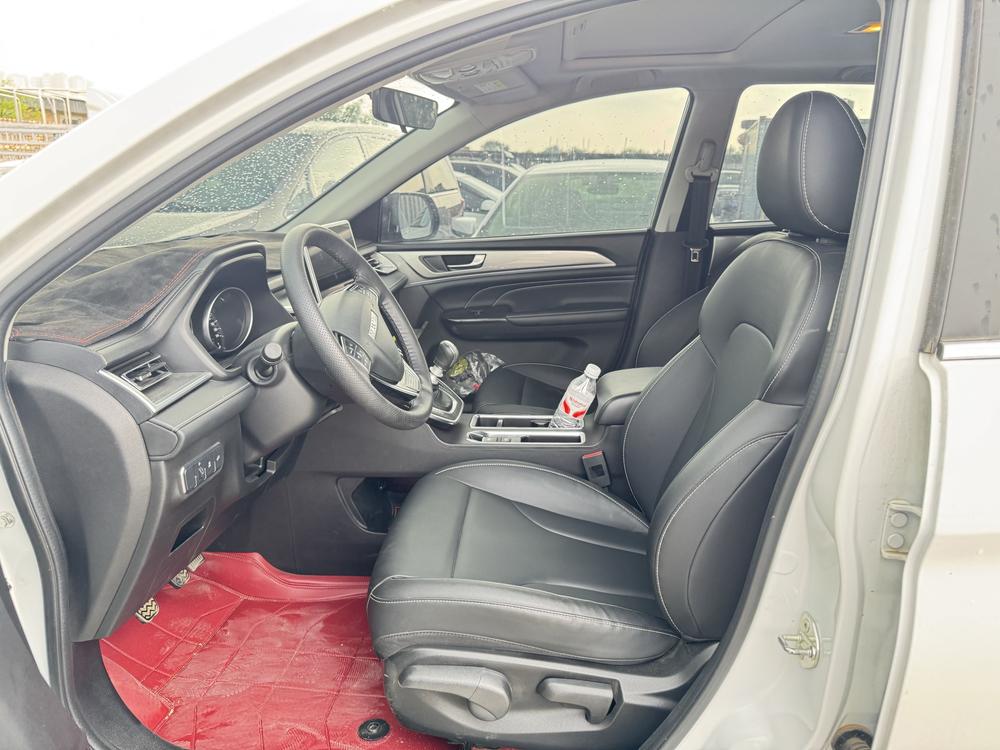 Haval M6 2024 #9 Haval M6 2024 car image #9