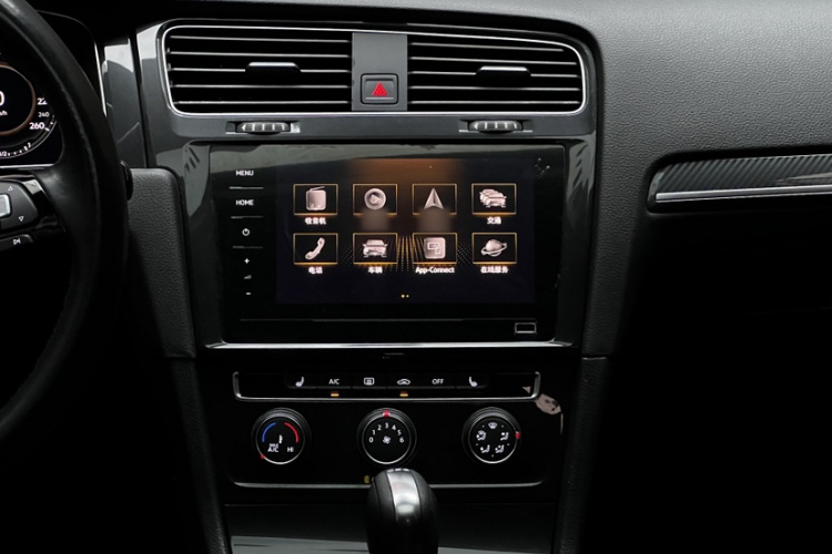 Volkswagen Golf 2020 #12 Volkswagen Golf 2020 car image #12