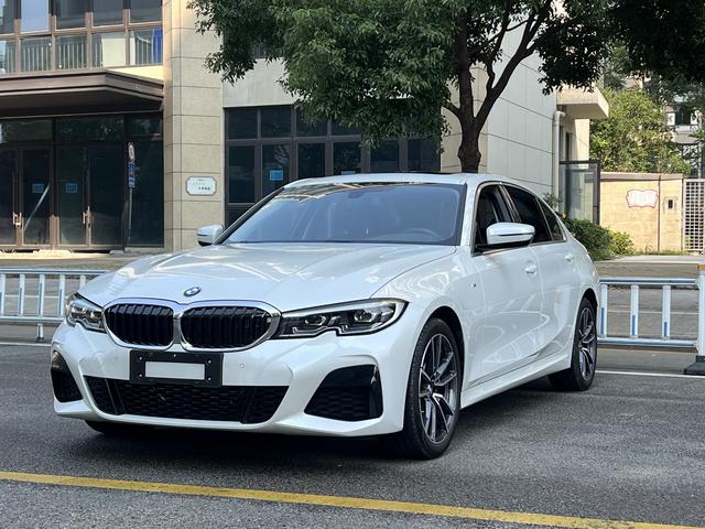 BMW 3 Series 2021 #15 BMW 3 Series 2021 car image #15