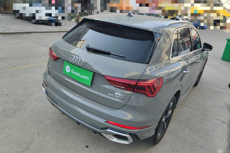 Audi Q3 2025 car image #7