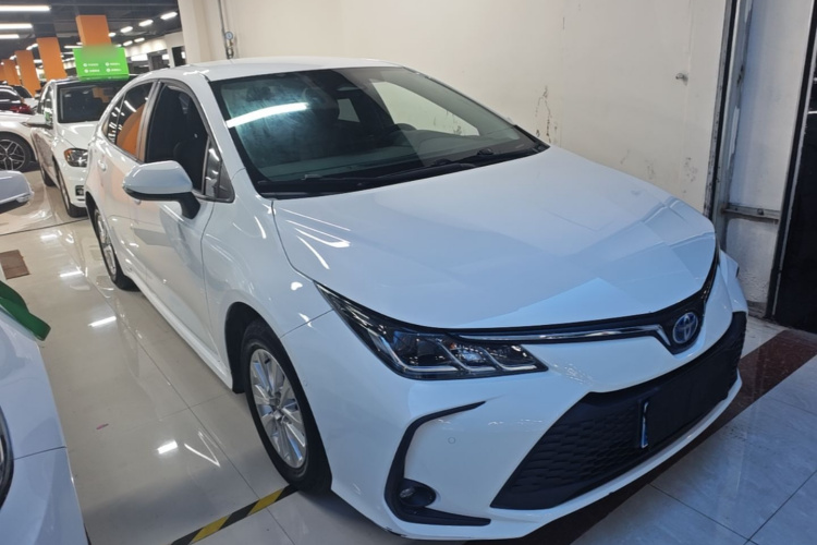 Toyota Corolla 2024 #4 Toyota Corolla 2024 immagine di auto #4