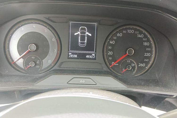 Volkswagen Lavida 2021 car image #12