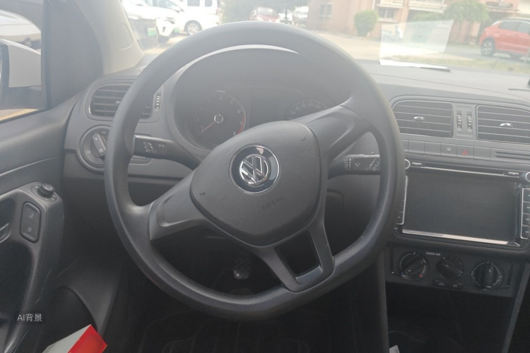 Volkswagen Polo 2016 car image #12