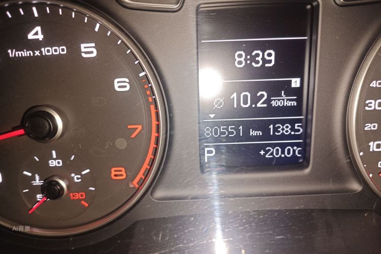 Audi Q3 2016 car image #14