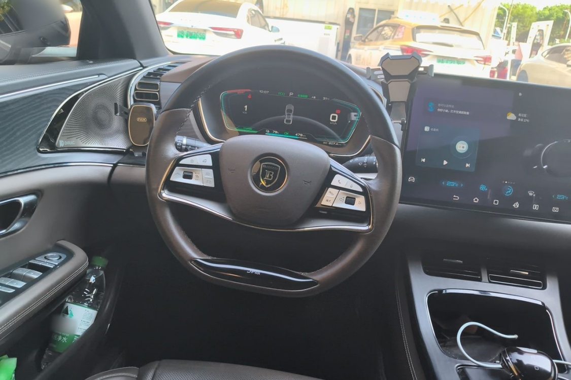 BYD Han 2021 car image #22