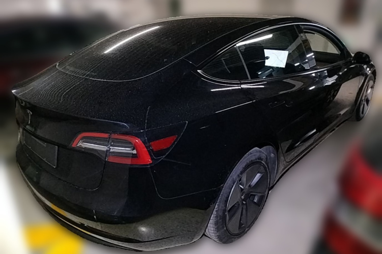 Tesla Model 3 2021 car image #7
