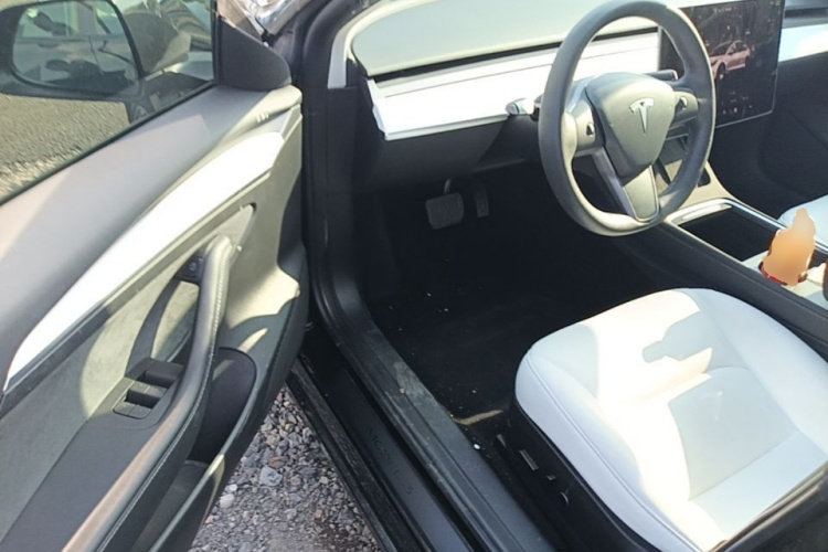 Tesla Model 3 2022 #16 Tesla Model 3 2022 car image #16