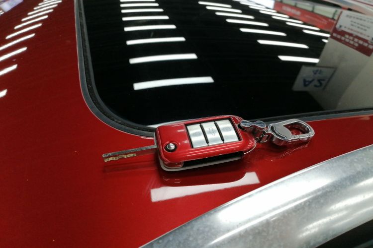 MG ZS 2019 car image #14