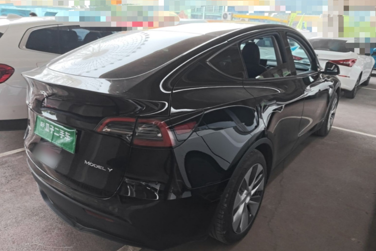 Tesla Model Y 2023 #7 Tesla Model Y 2023 immagine di auto #7