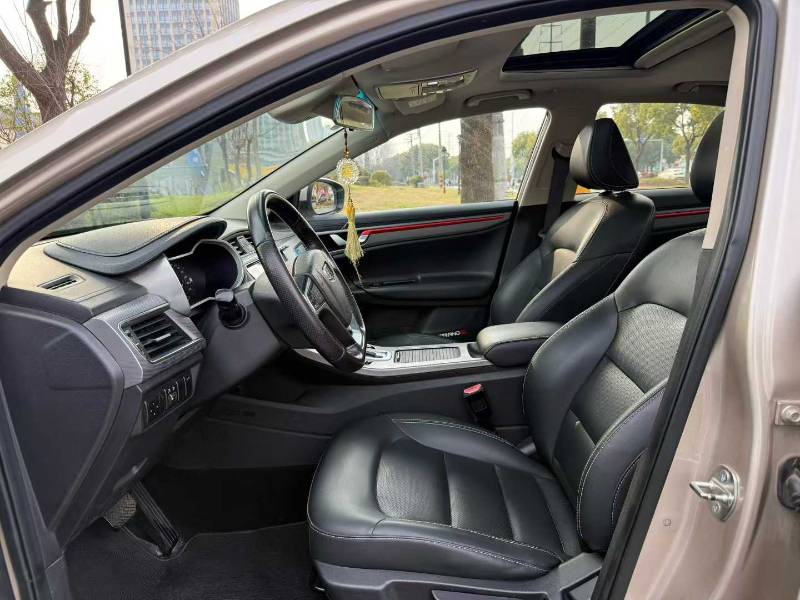 GEELY Emgrand GL 2018 imagen de coche #4
