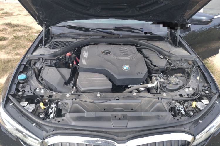 BMW 3 Series 2021 #22 BMW 3 Series 2021 car image #22