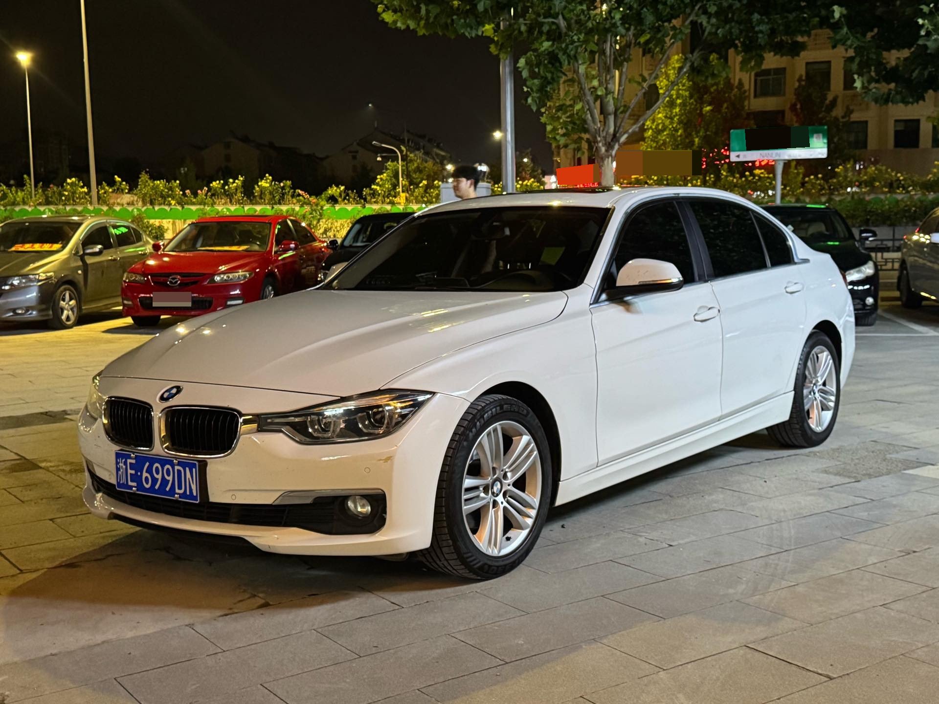 BMW 3 Series 2016 car image 