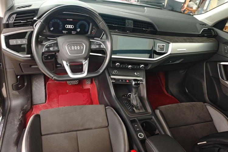 Audi Q3 2021 #12 Audi Q3 2021 car image #12