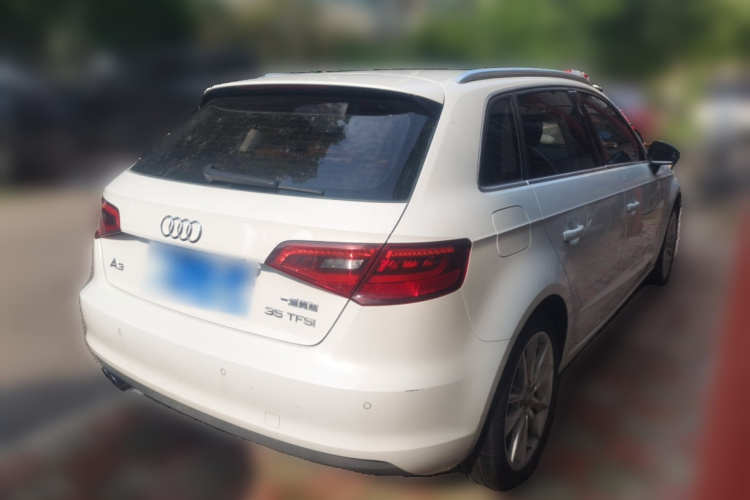 Audi A3 2017 car image #5