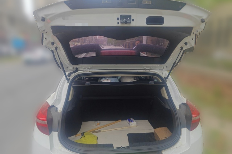 GEELY Emgrand GS 2017 car image #21