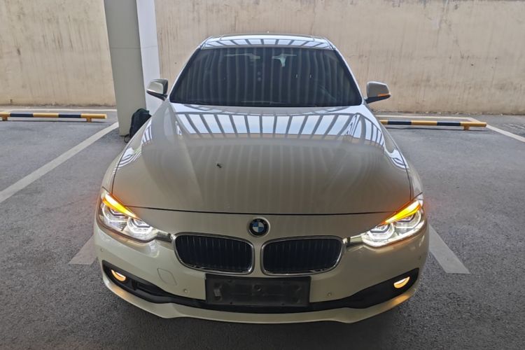 BMW 3 Series 2017 #3 BMW 3 Series 2017 car image #3