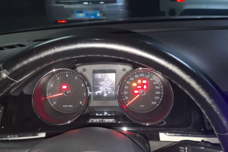 Volkswagen Bora 2015 изображение автомобиля #13