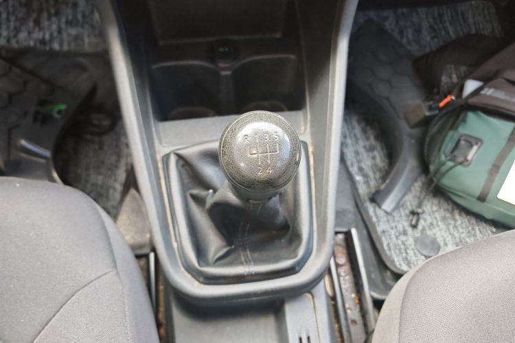 Volkswagen Santana 2017 car image #14