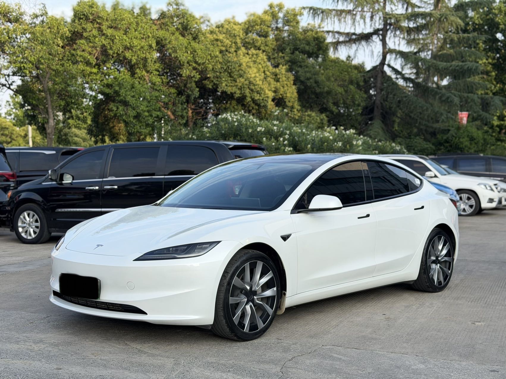 2024 2024 car image