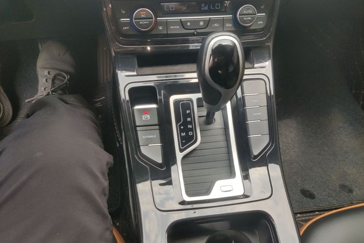 GEELY Emgrand GL 2020 #14 GEELY Emgrand GL 2020 immagine di auto #14