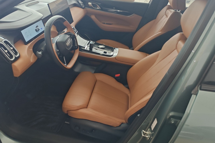 GEELY Boyue L 2025 #15 GEELY Boyue L 2025 изображение автомобиля #15