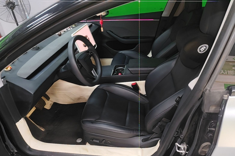 Tesla Model 3 2023 #15 Tesla Model 3 2023 car image #15