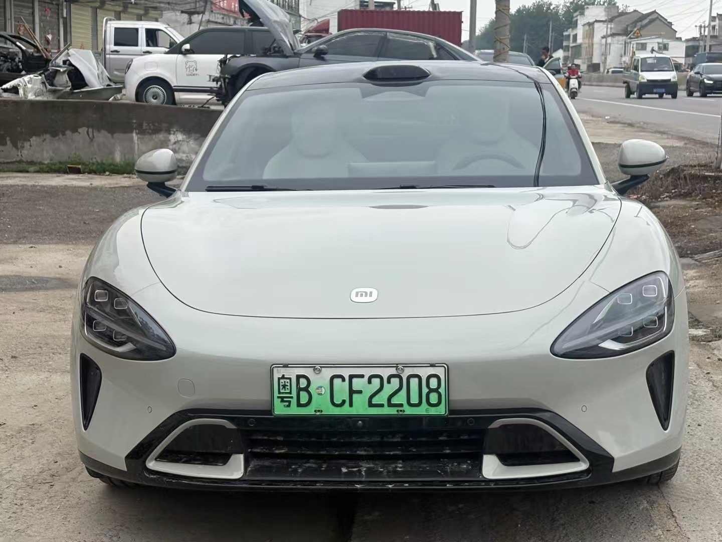 MI SU7 2025 image de voiture #2