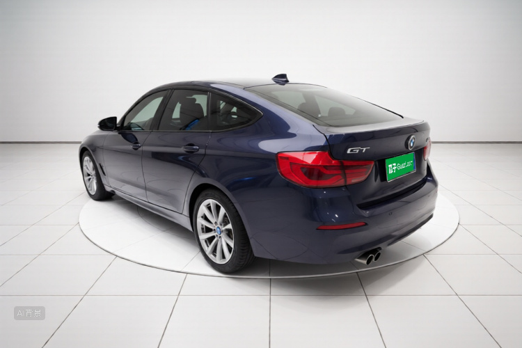 BMW 3 Series GT 2019 #5 BMW 3 Series GT 2019 car image #5