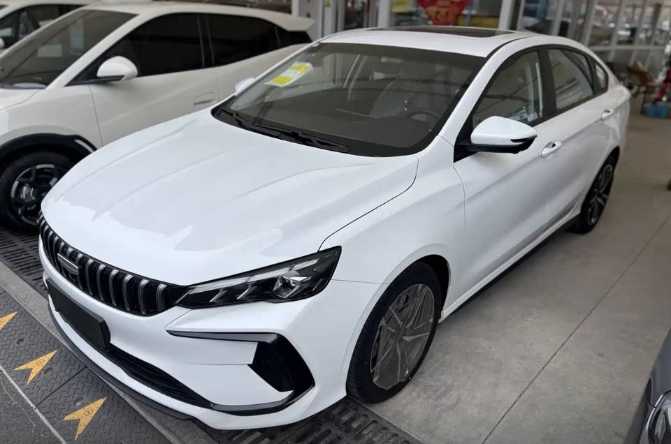 GEELY Binray 2026 car image 