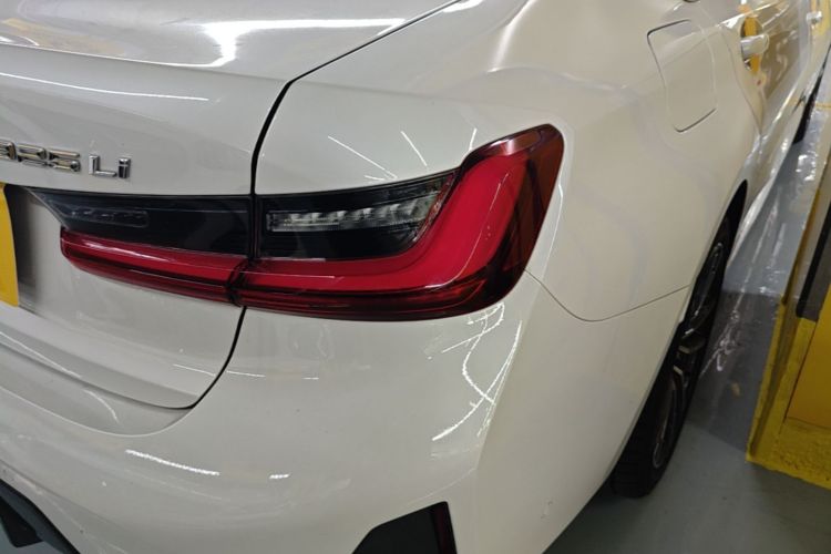 BMW 3 Series 2023 #8 BMW 3 Series 2023 car image #8