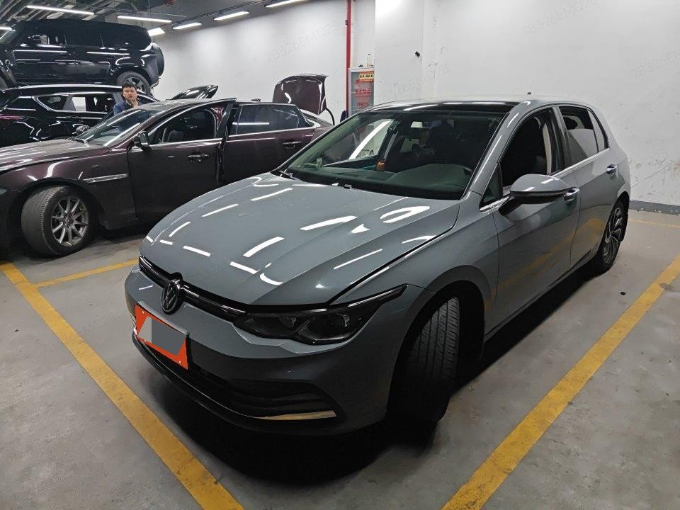 Volkswagen Golf 2021 car image 