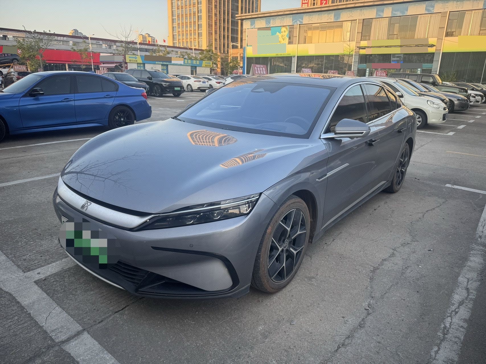 BYD Han 2024 BYD Han 2024 car image