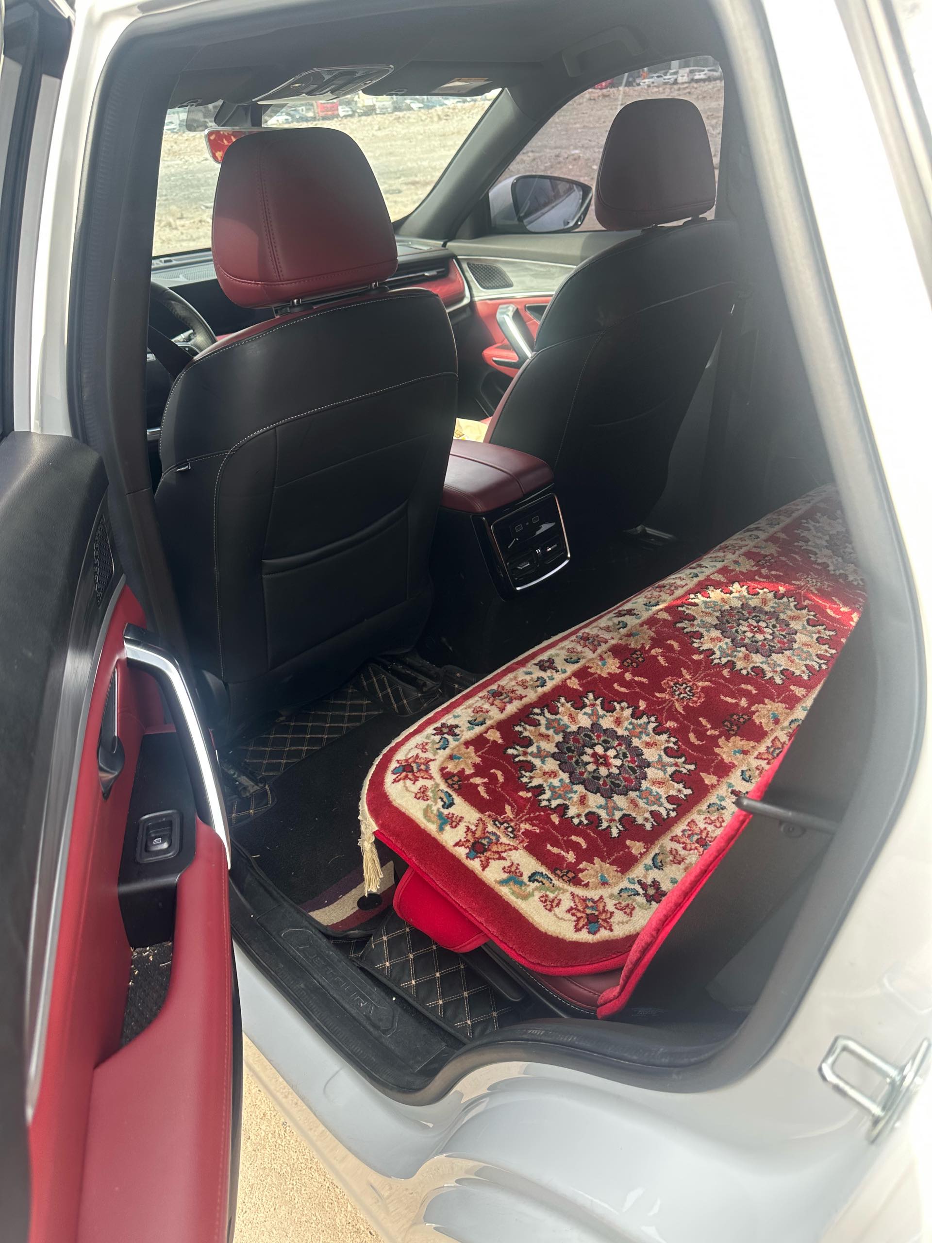 Jetour X70 PLUS 2023 изображение автомобиля #3