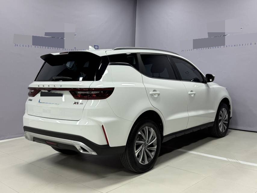 GEELY Vision X6 2022 изображение автомобиля #17
