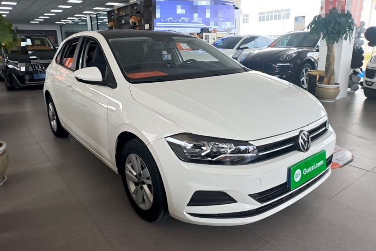 Volkswagen Polo 2021 car image #4